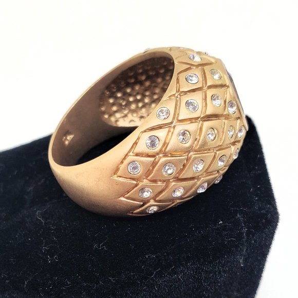 BEAUTIFUL!! Simulated Amethyst & Clear Gemstone Gold Tone Ring Size 8 - Picture 6 of 9